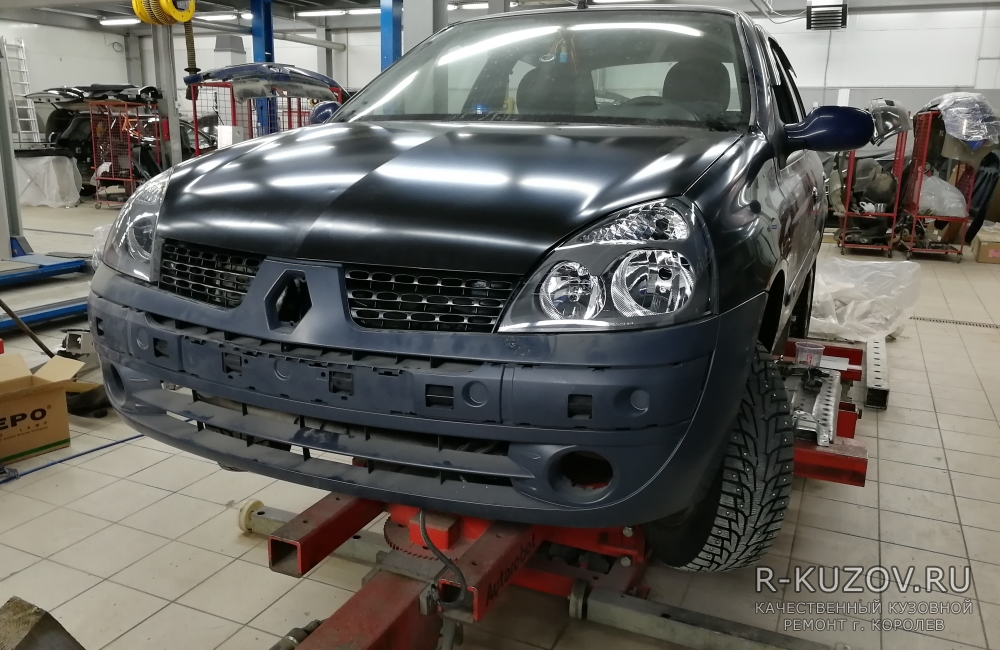 Renault Symbol  / удар в левую фару  / СТО Р-Кузов / ремонт