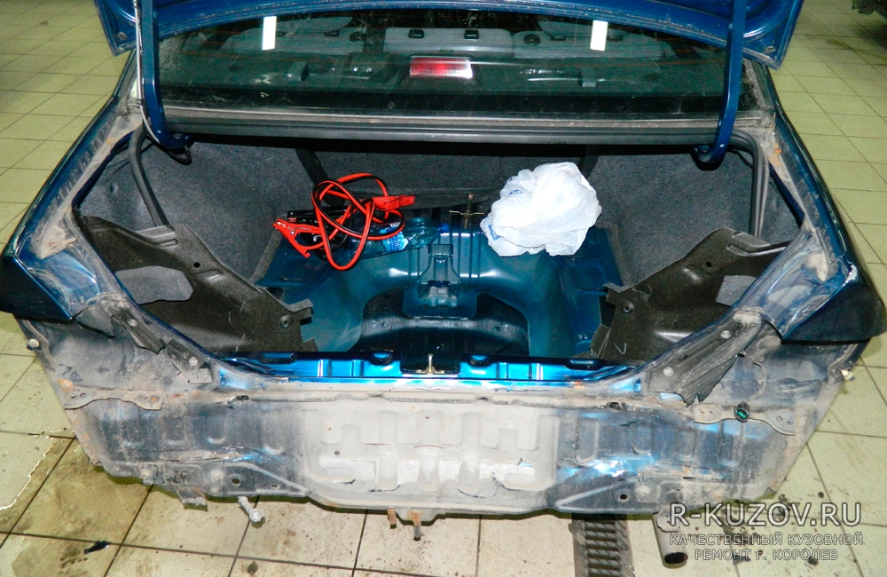 Смотреть подробности о ремонте Mitsubishi Lancer 2005 г.в. Кузовной ремонт последствий удара в заднюю часть.