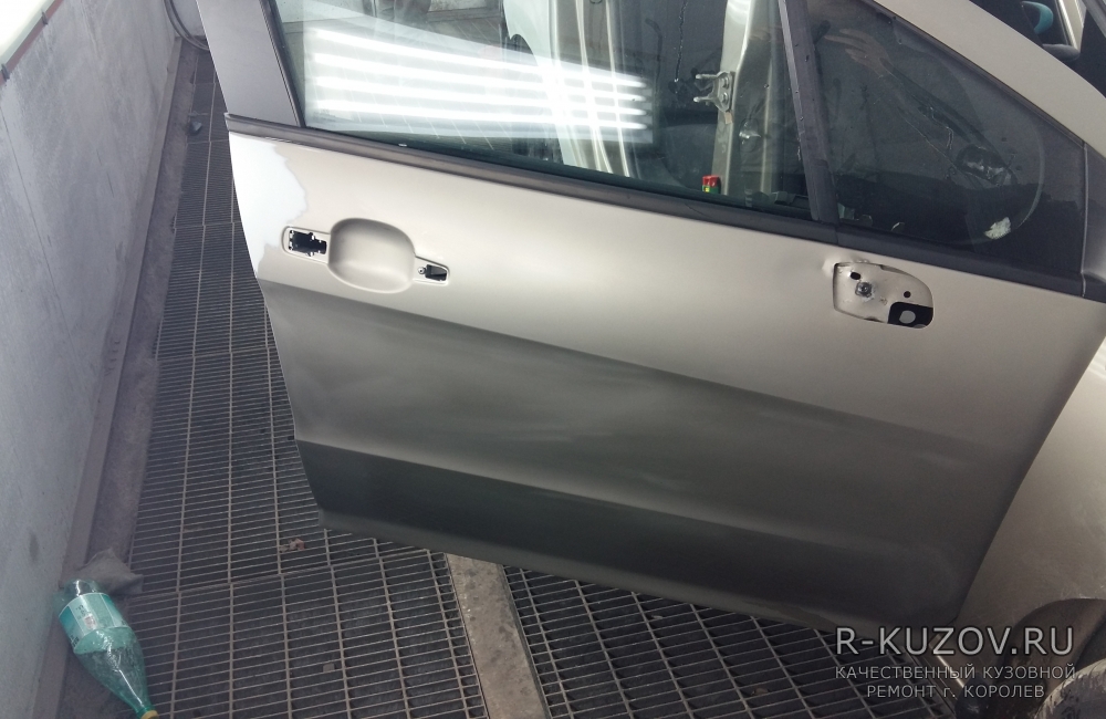 Peugeot 408 / покраска задней части автомобиля / СТО Р-Кузов / ремонт