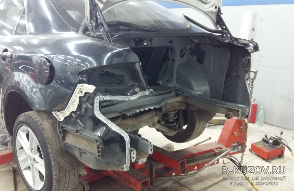 Mazda 6 / замена заднего бампера, замена крышки багажника, замена задней панели, замена пола багажника, частичная покраска заднего левого крыла  / СТО Р-Кузов / ремонт