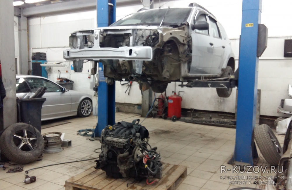 Renault Duster  / удар в переднюю часть автомобиля, замена лонжерона / СТО Р-Кузов / ремонт