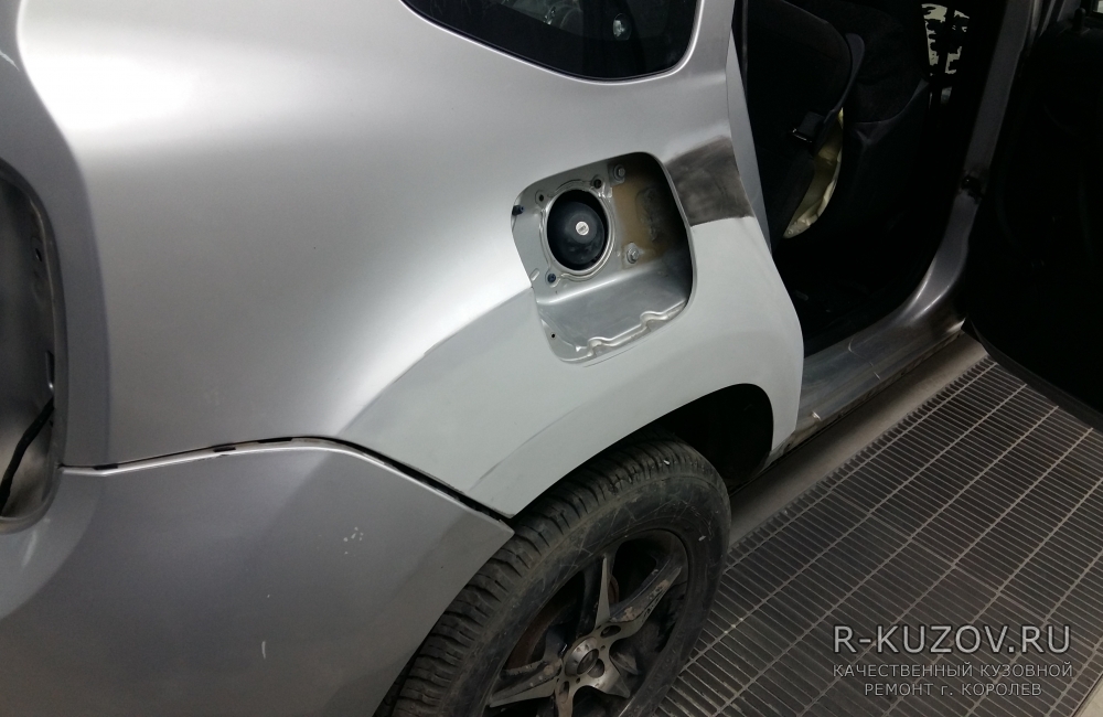 Renault Duster  / удар в переднюю часть автомобиля, замена лонжерона / СТО Р-Кузов / ремонт