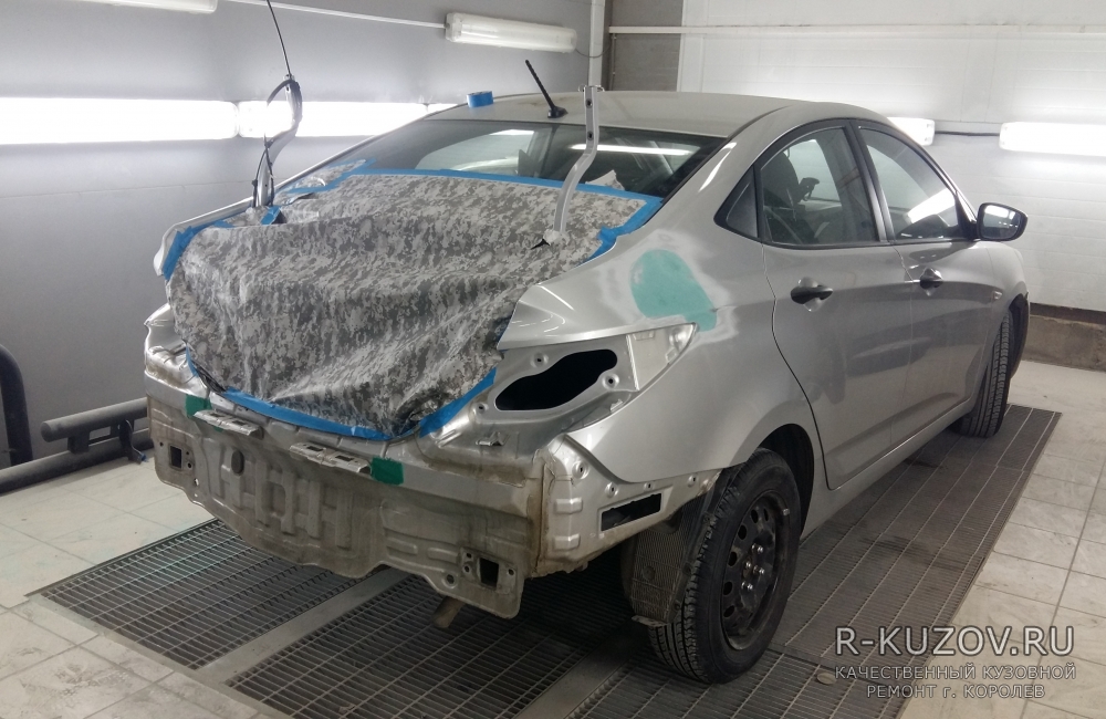 Hyundai Solaris / удар в заднюю часть кузова / СТО Р-Кузов / ремонт